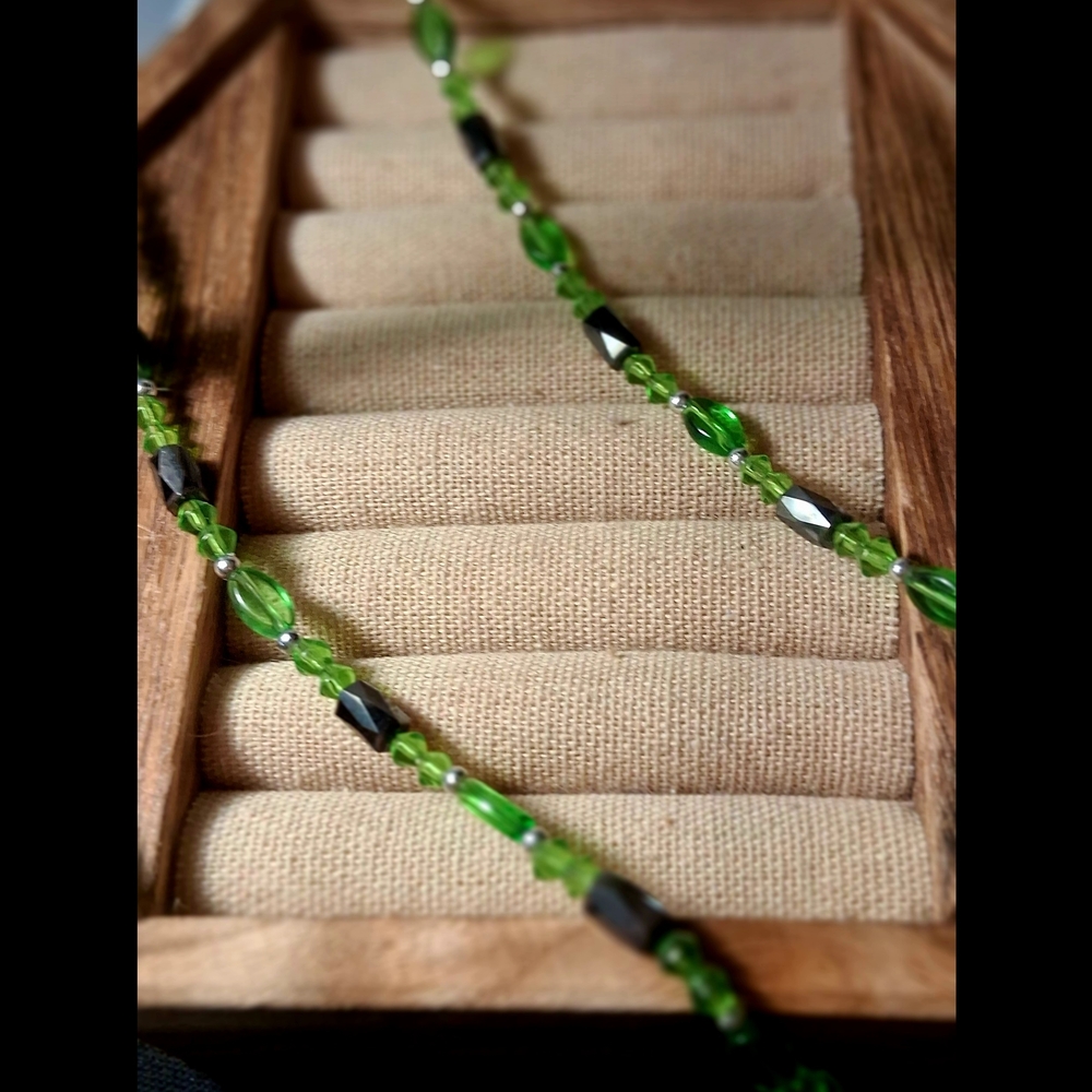 Green Crystal and Black Accent Beaded Necklace for Women